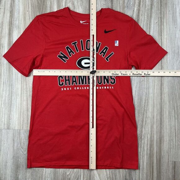 Georgia Bulldogs Arch Nike College T-Shirt Red Medium Football Playoff 2021 NWOT - Picture 2 of 10